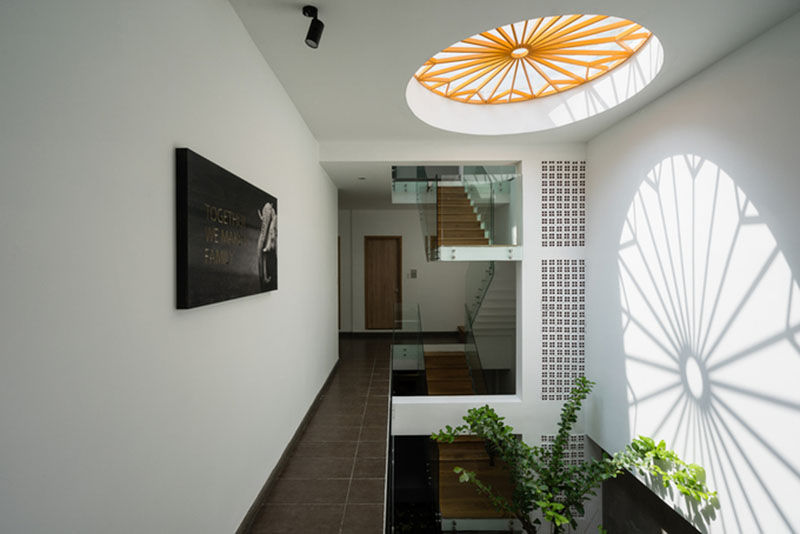 Thiết kế giếng trời trong nhà